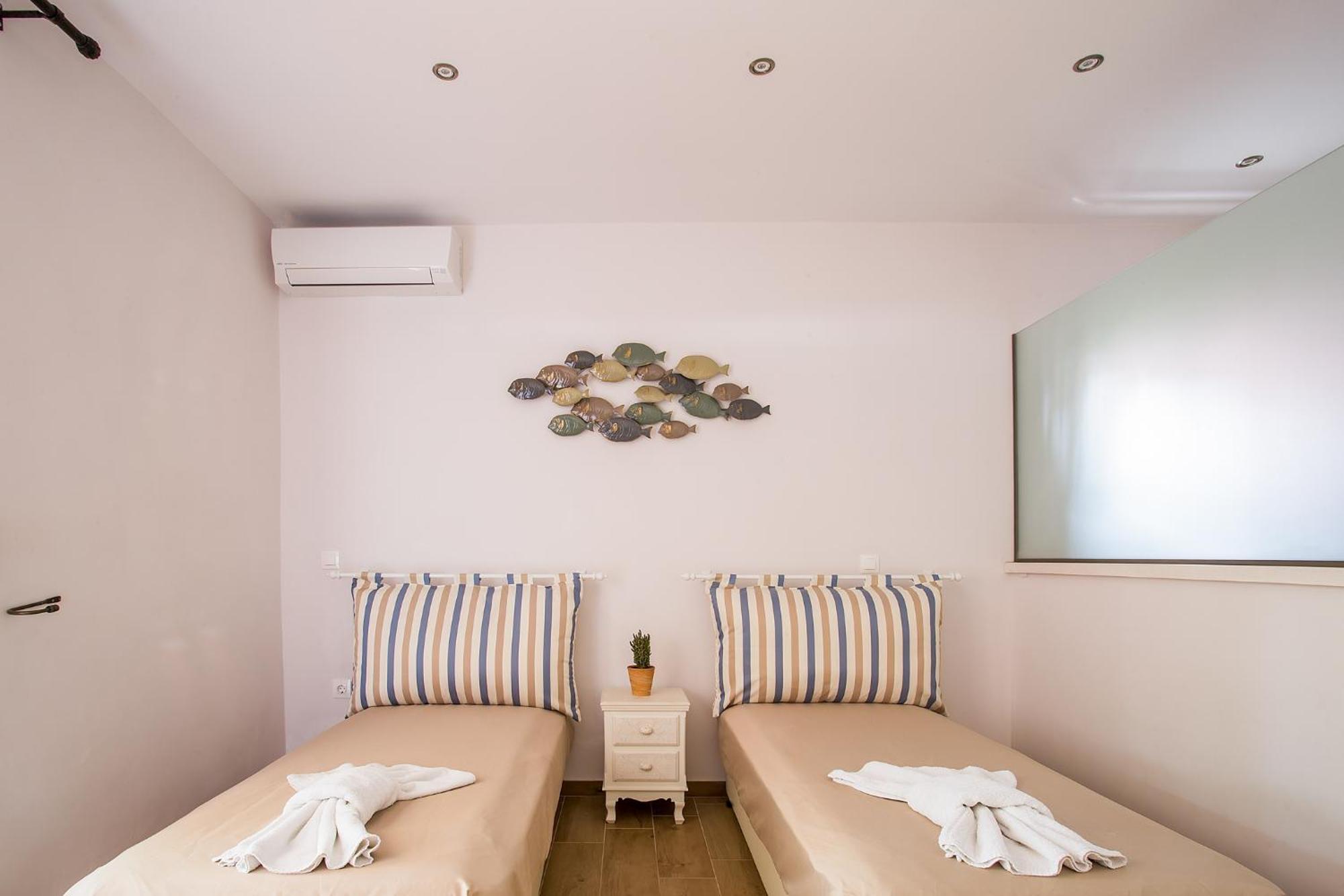 Spiti Prifti Apartments Гоувия Экстерьер фото