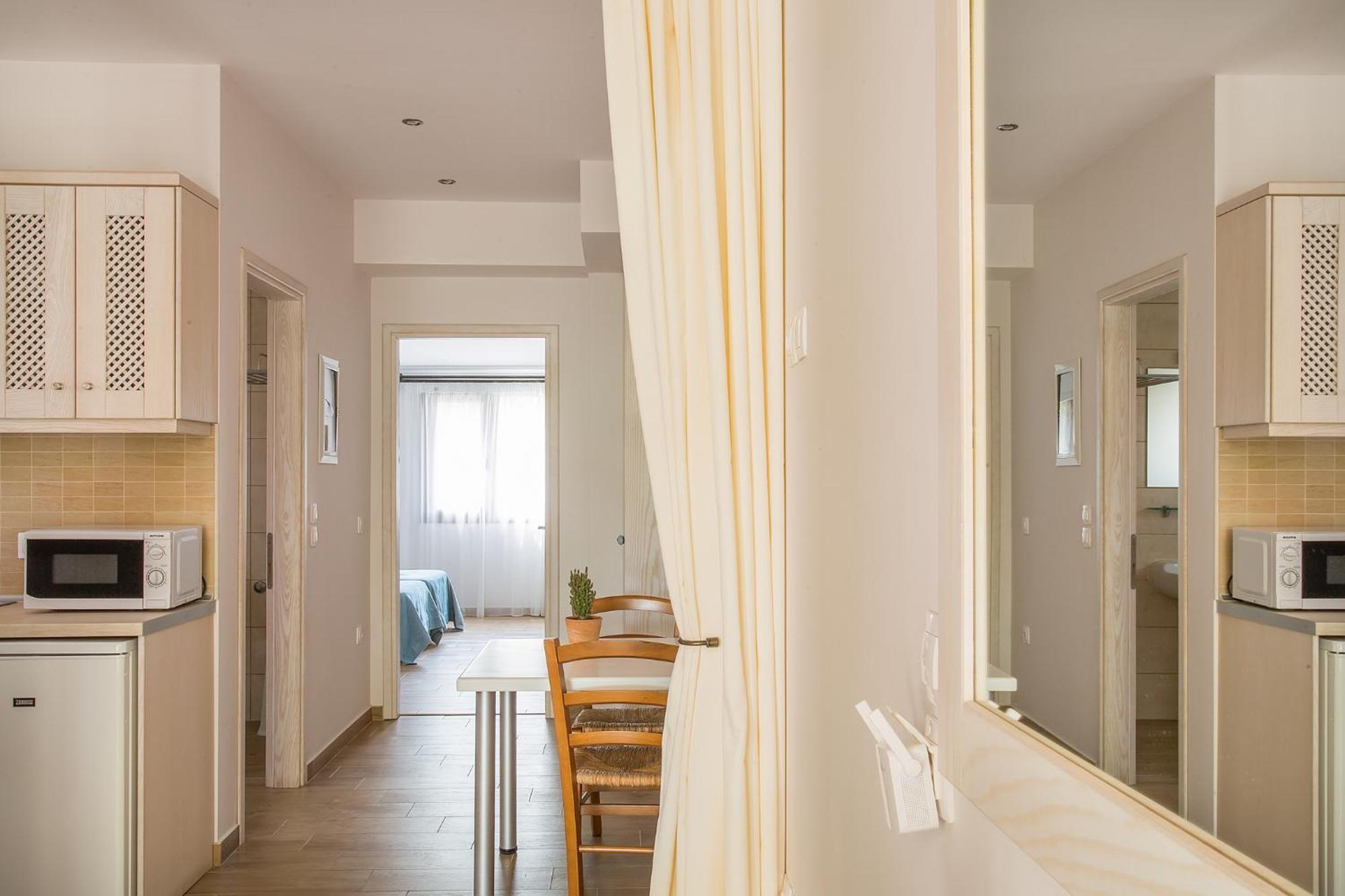 Spiti Prifti Apartments Гоувия Экстерьер фото