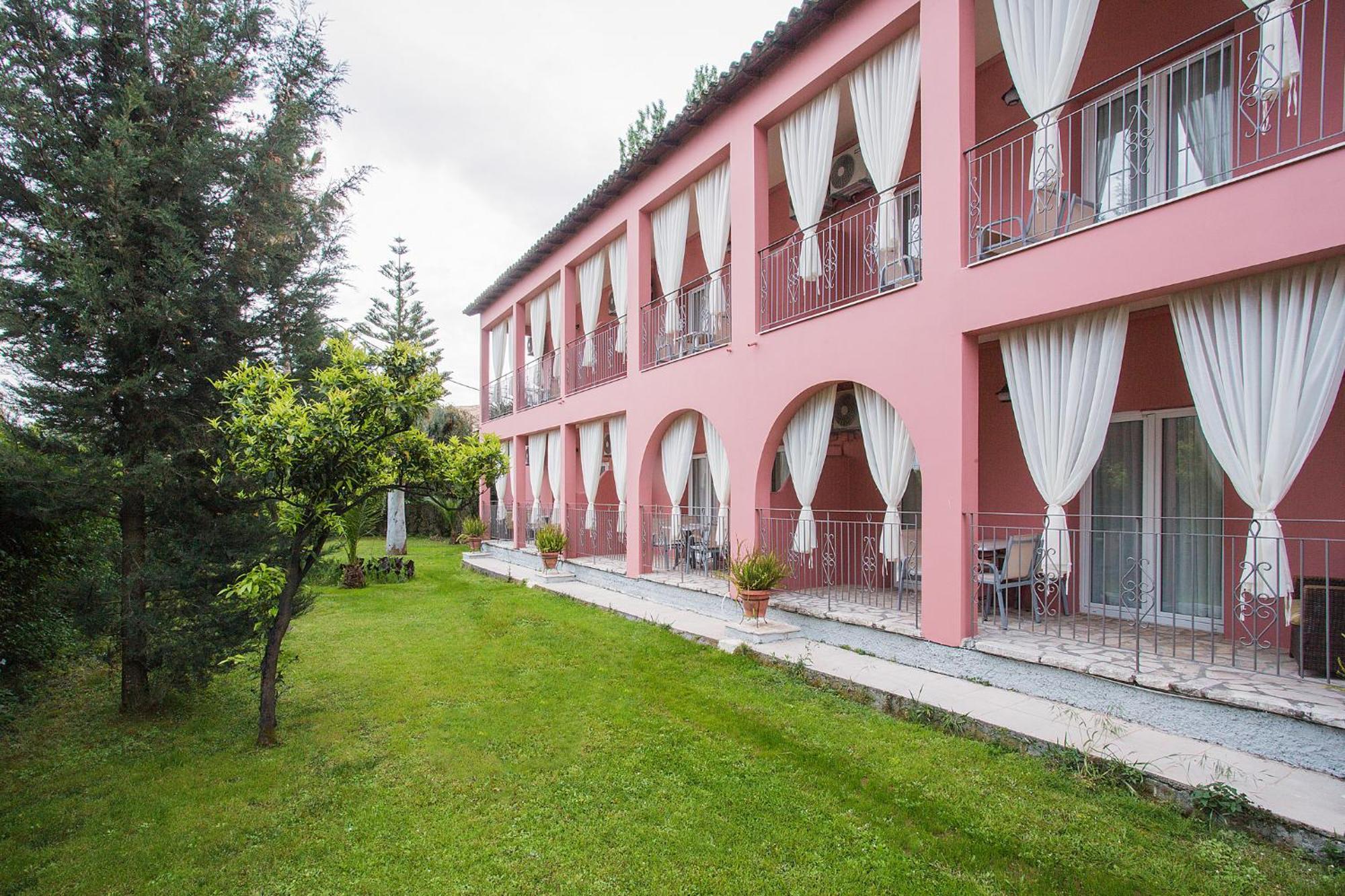 Spiti Prifti Apartments Гоувия Экстерьер фото